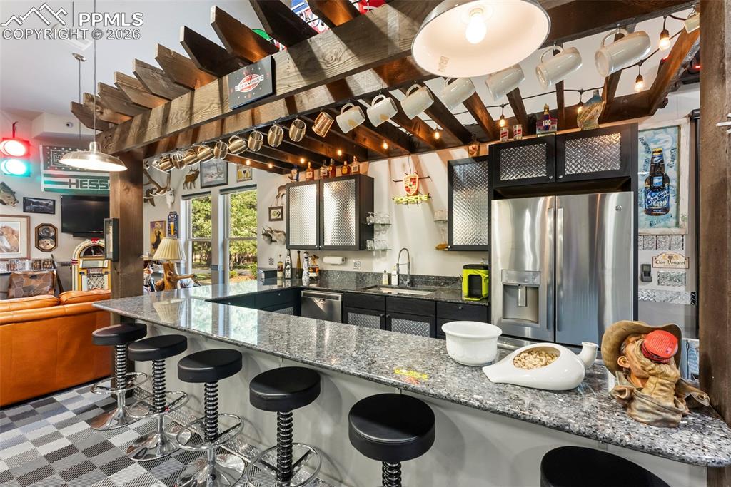 Image 48 of 50: Kitchen