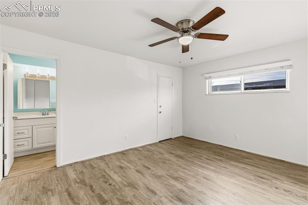 Image 30 of 35: No Description Available