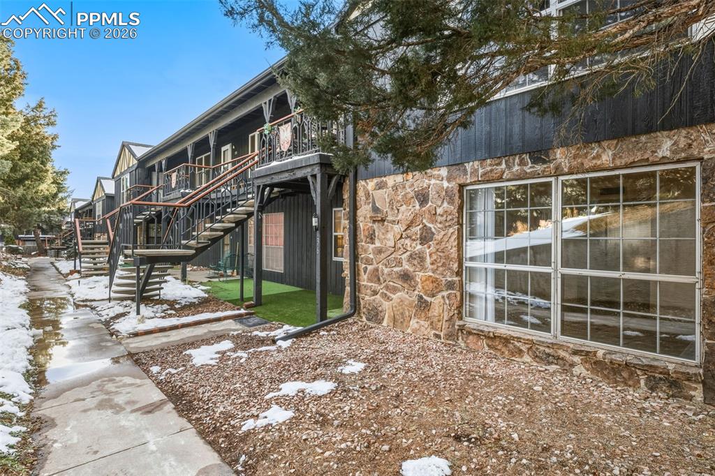 Image 33 of 35: No Description Available