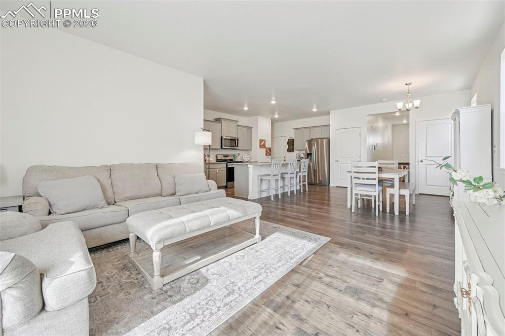 Image 7 of 40: Living Room