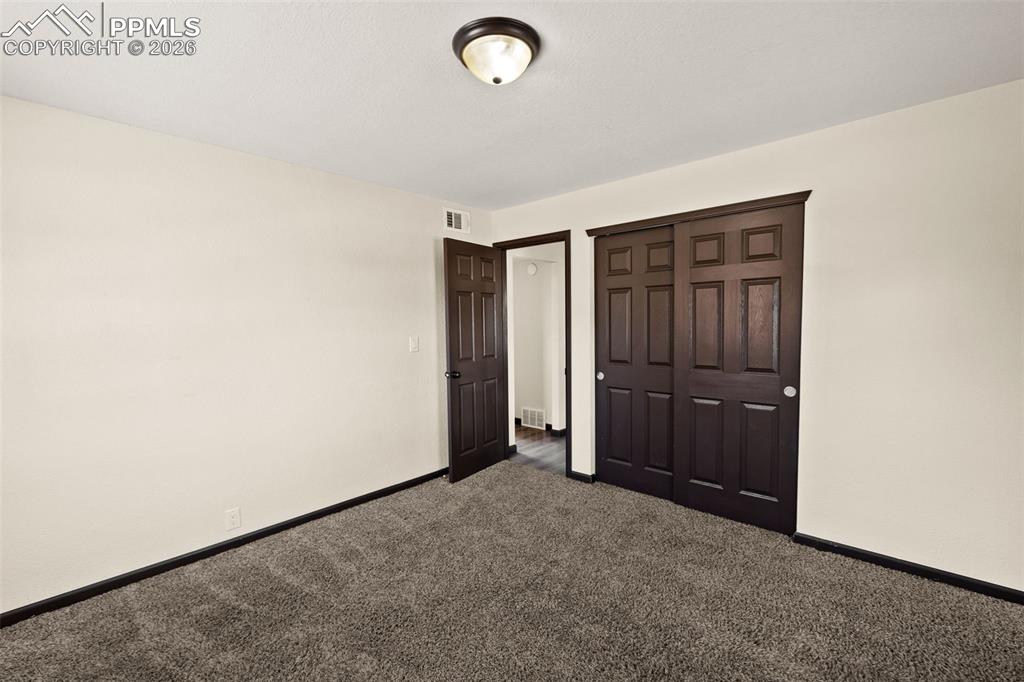 Image 13 of 22: Bedroom