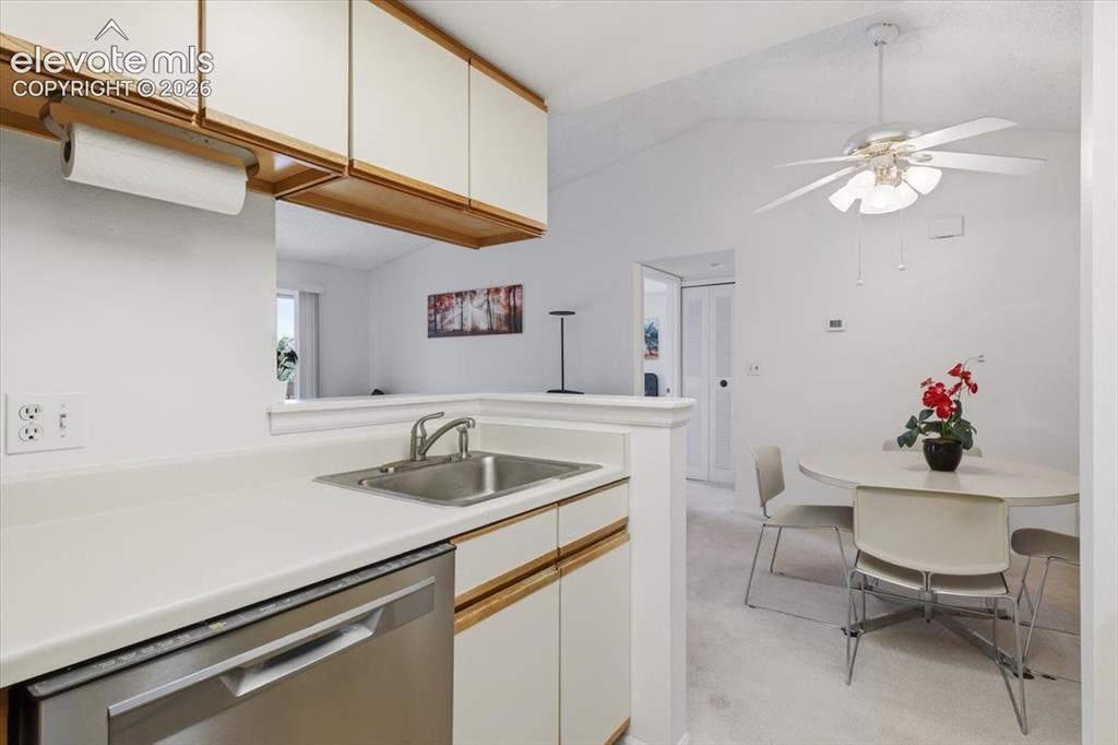 Image 12 of 39: Kitchen.