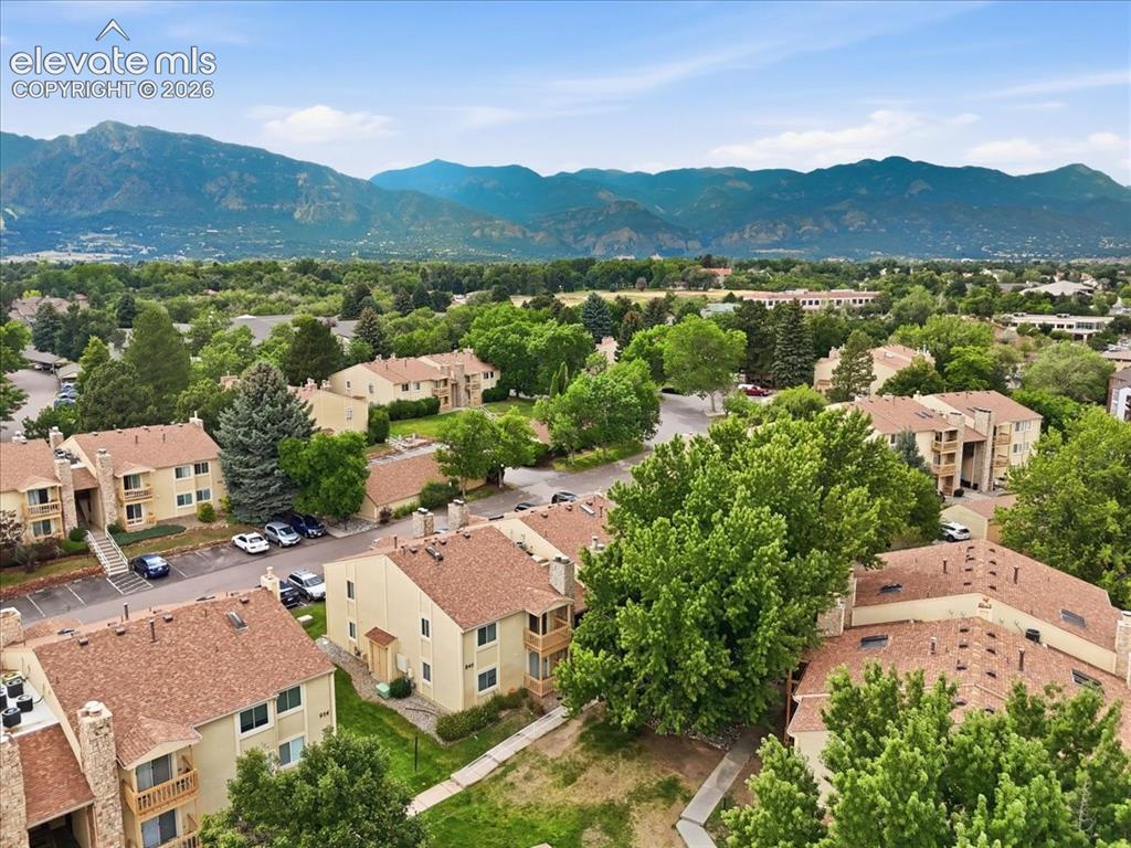 Image 29 of 39: Aerial view.