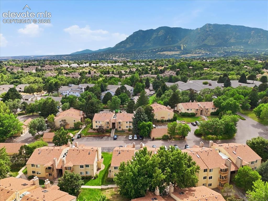 Image 33 of 39: Aerial view.