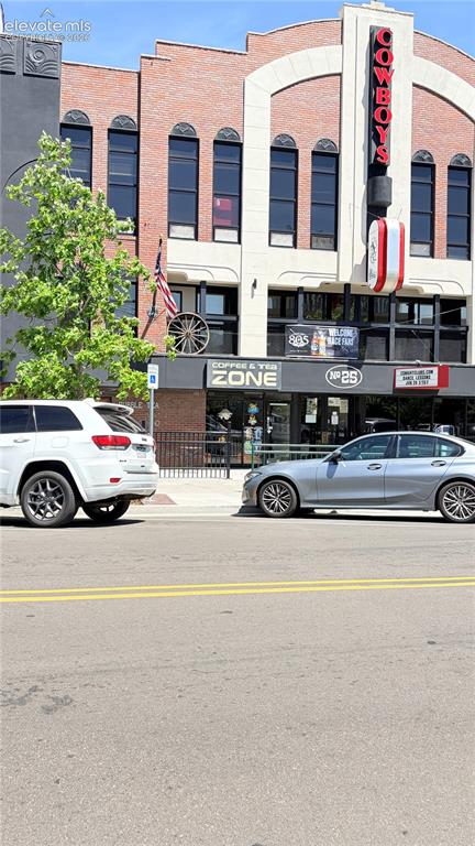 Caption: Downtown Location