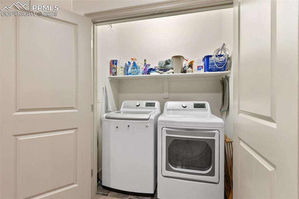 Image 19 of 38: Laundry