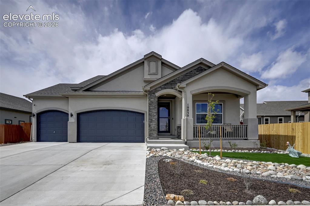 Caption: Stucco exterior, fully landscaped, 3-Car Tandem Garage