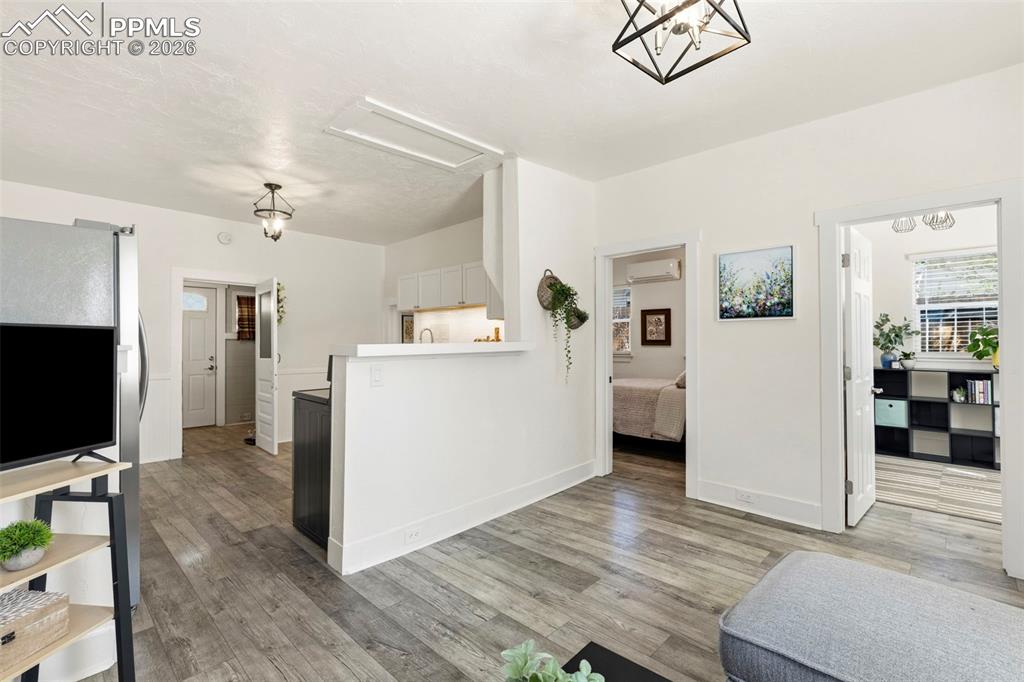 Image 6 of 26: Living Room