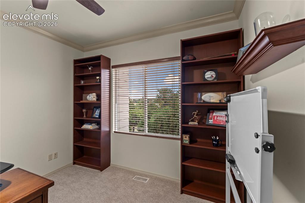 Image 17 of 47: Office Built-ins