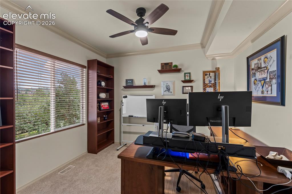 Image 18 of 47: Main Level Office