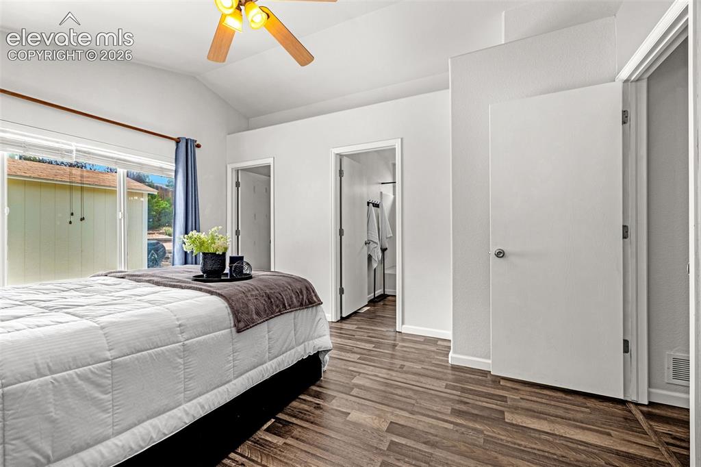Image 15 of 49: Main level master bath that adjoins master