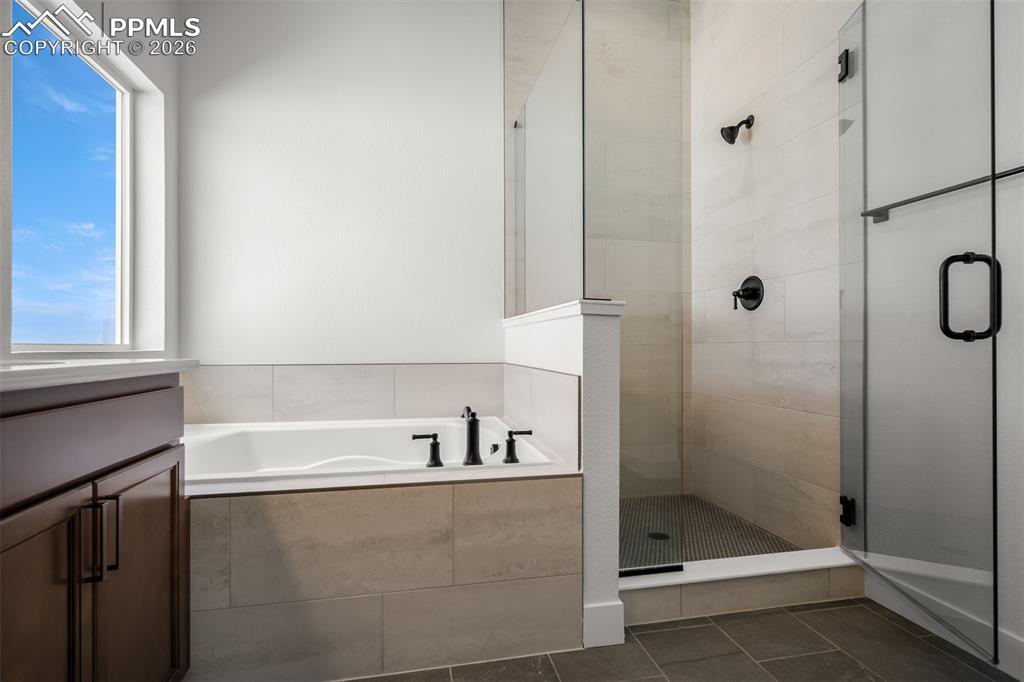 Image 20 of 40: Master Bathroom