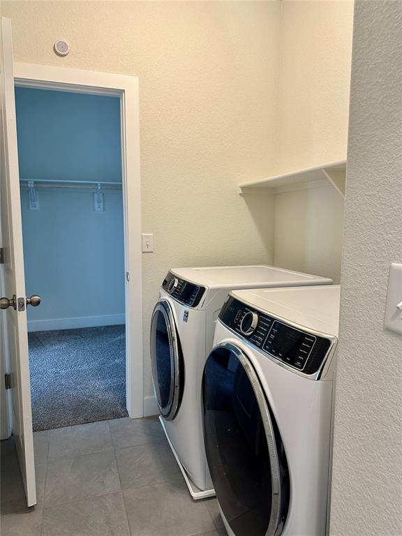 Image 12 of 23: Laundry