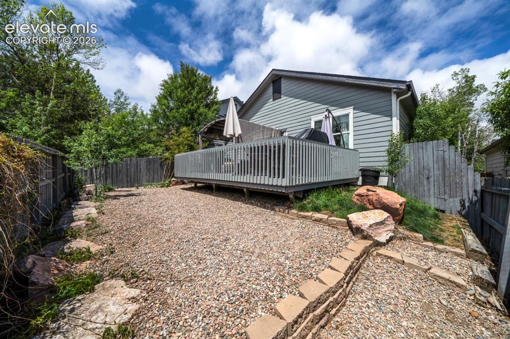 Image 9 of 43: Back of Structure