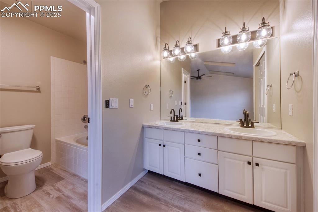 Image 13 of 30: Master Bath