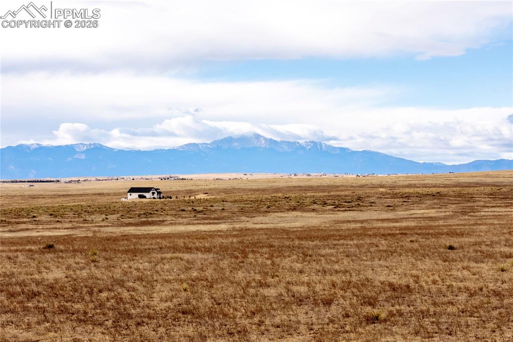 Image 11 of 14: View