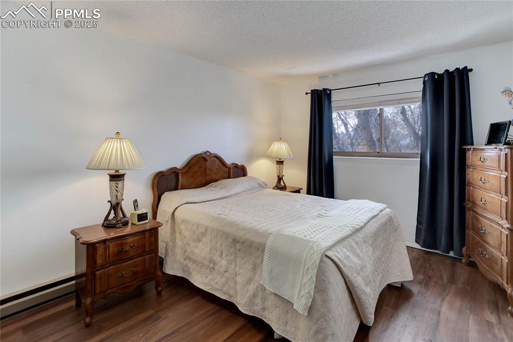 Image 14 of 25: Bedroom 2 - upper level