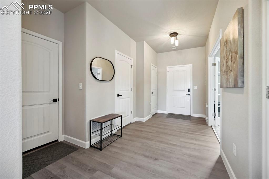 Image 12 of 39: Entry