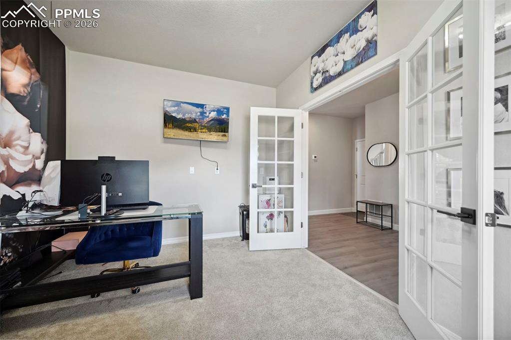 Image 14 of 39: Office