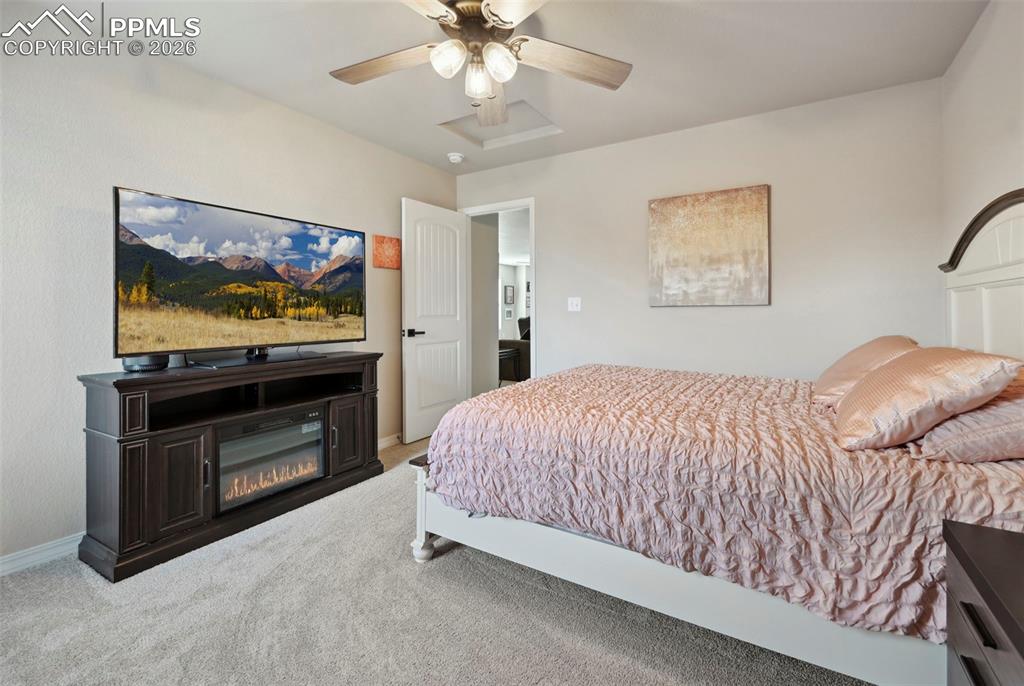 Image 29 of 39: Bedroom