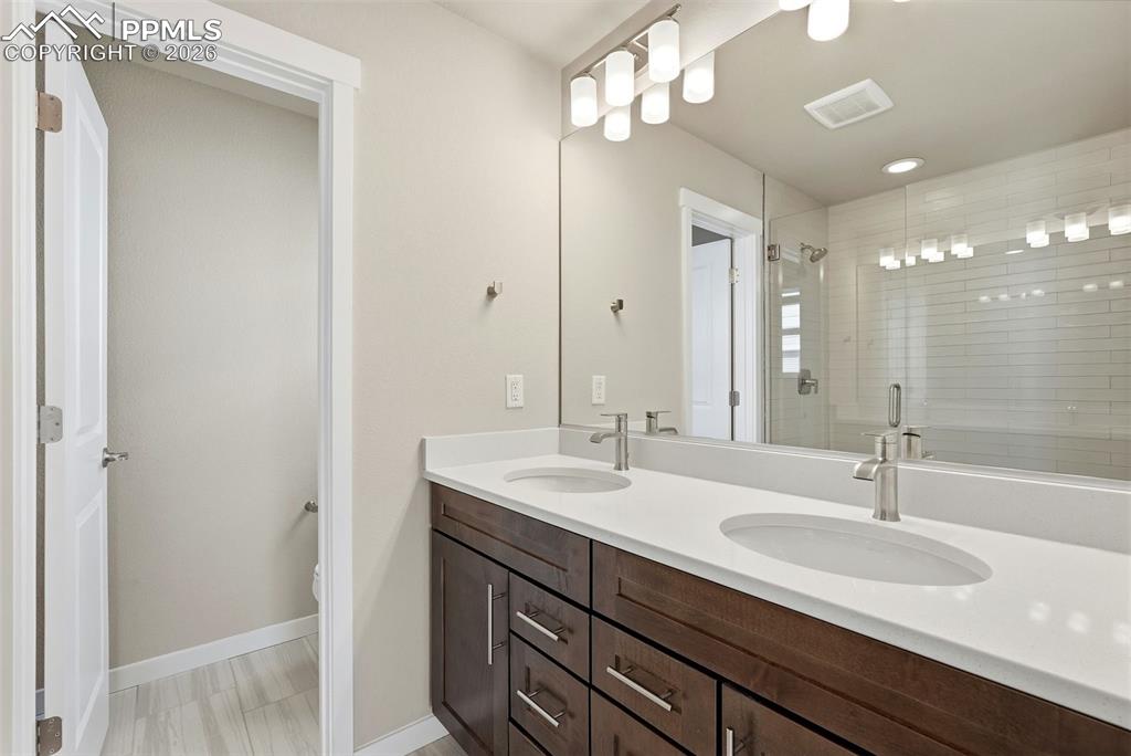 Image 29 of 50: No Description Available