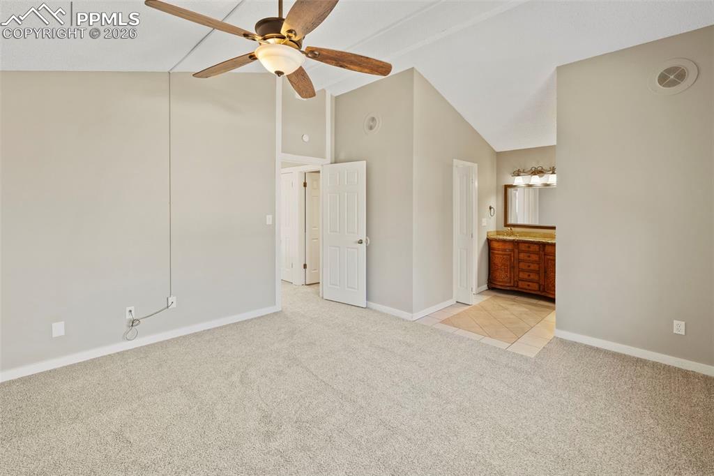 Image 12 of 42: Bedroom