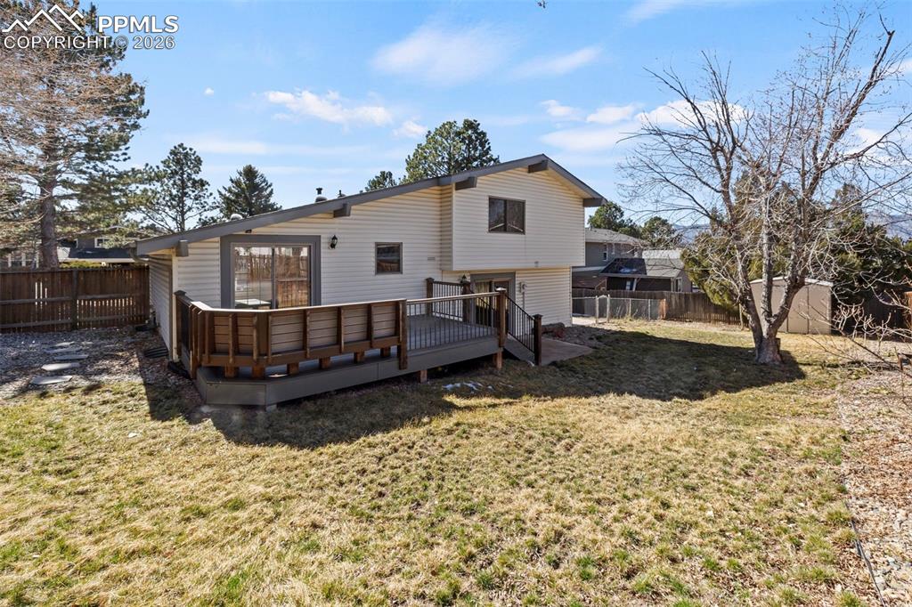 Image 41 of 42: Back of Structure