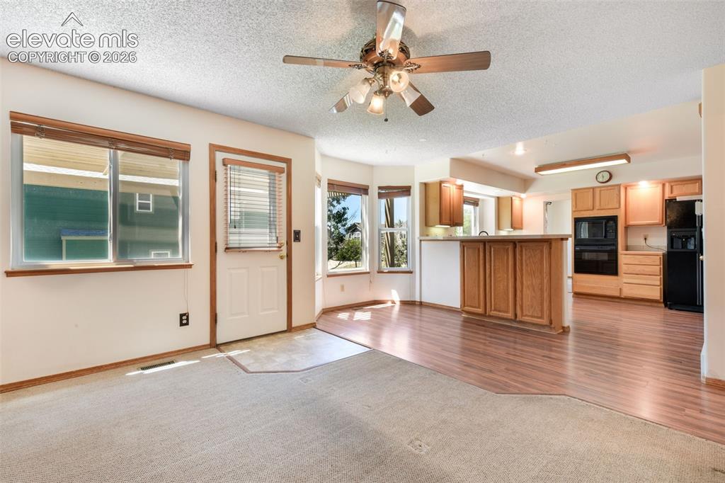 Image 13 of 50: Family Room