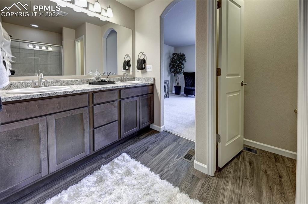 Listing 9718470, Image 22 of 23