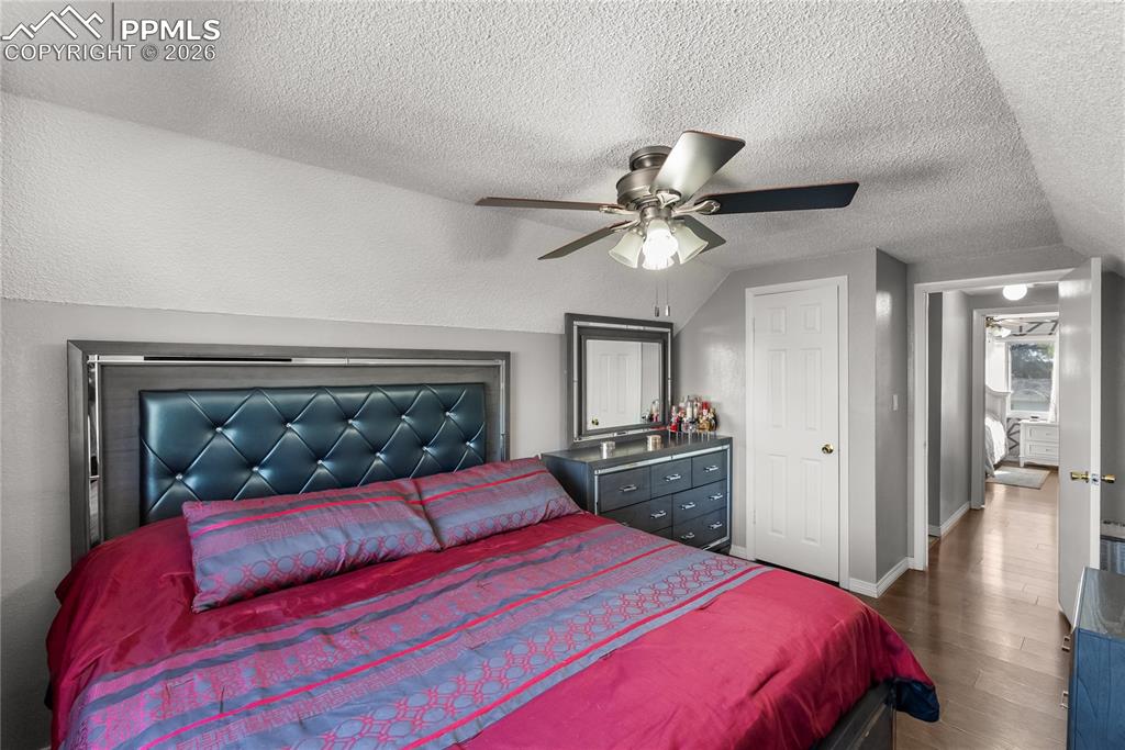 Image 17 of 27: Master Bedroom