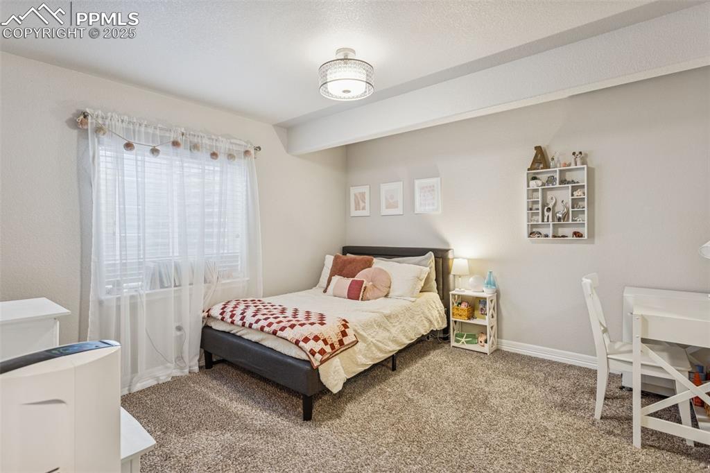 Image 16 of 41: Bedroom