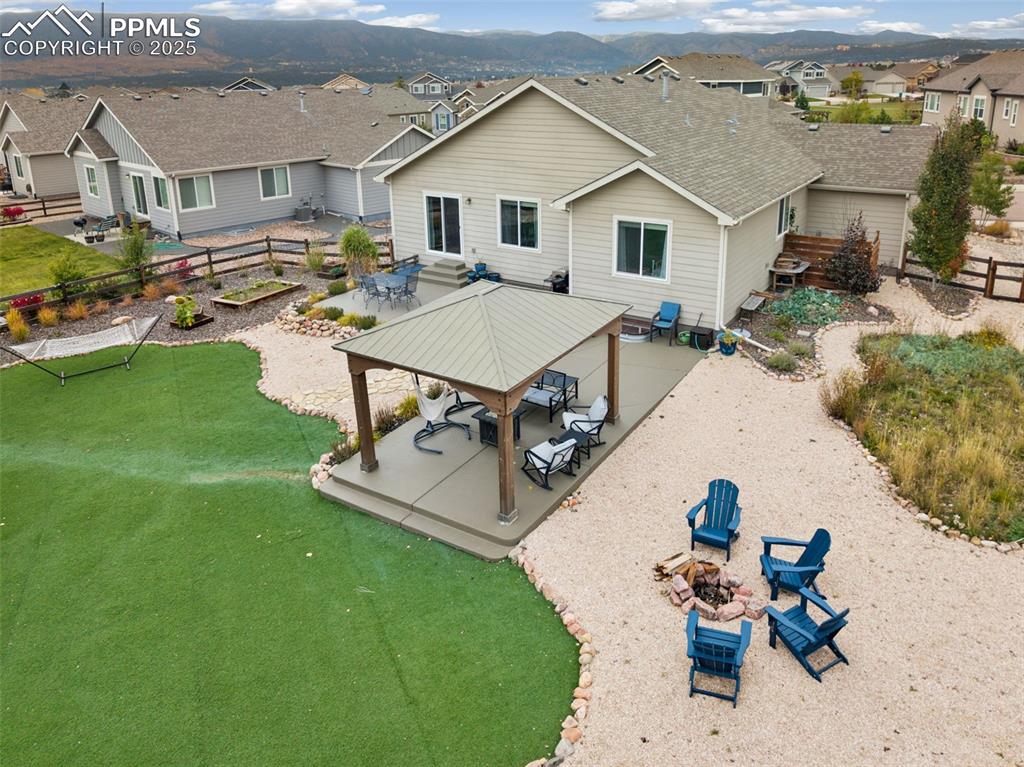 Image 37 of 41: Community