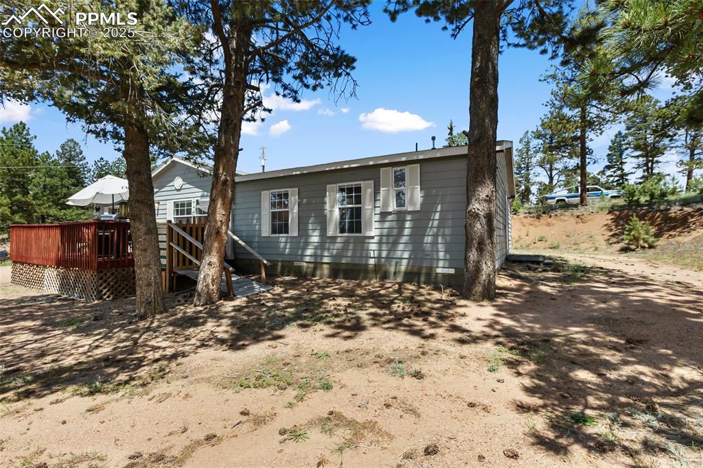 Image 2 of 35: Back of Structure