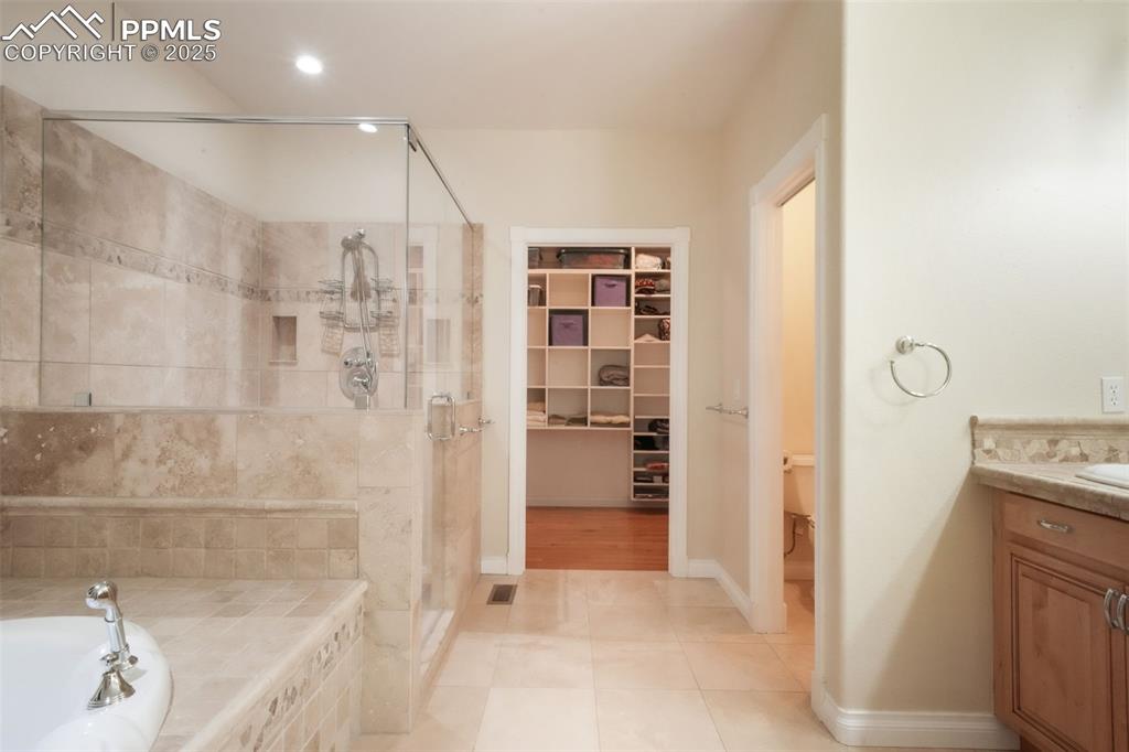 Image 24 of 50: Master Bathroom