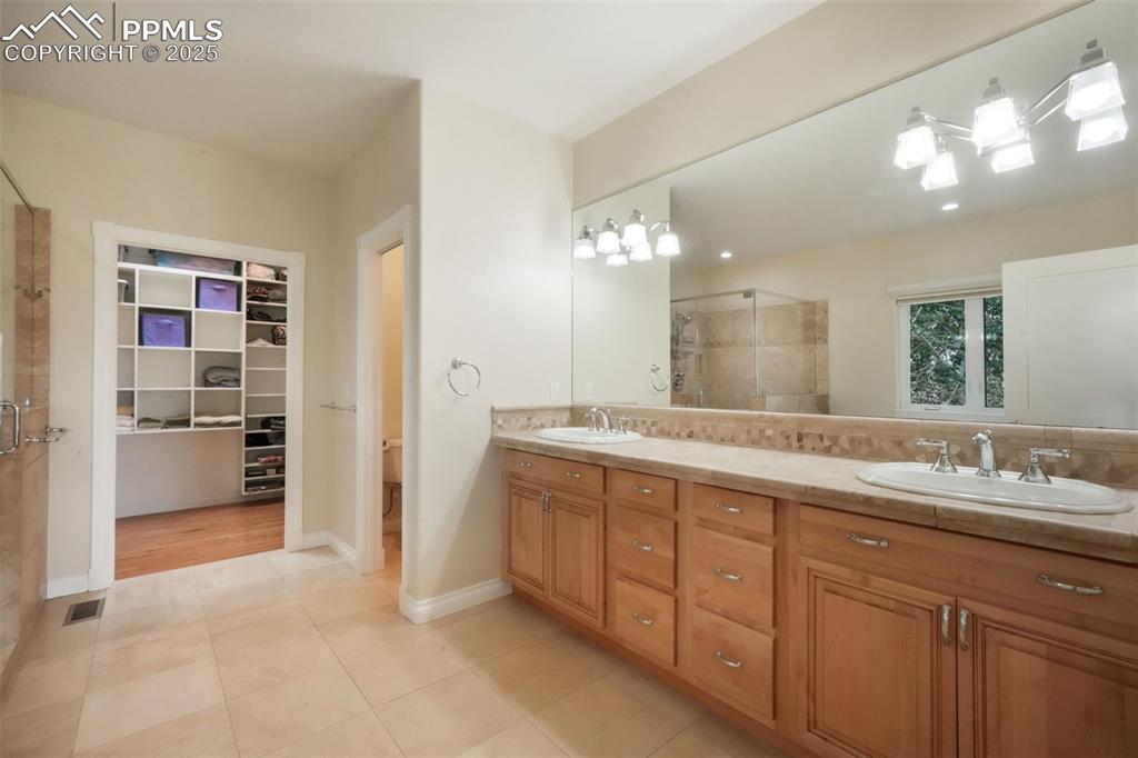 Image 26 of 50: Master Bathroom