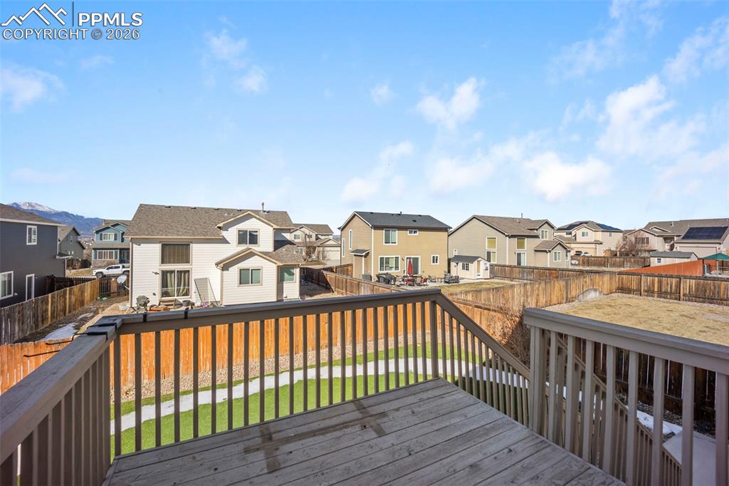 Image 39 of 46: Deck