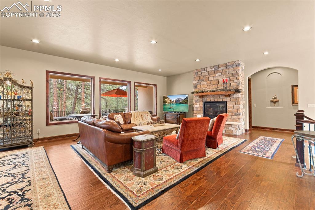 Image 8 of 49: Living Room