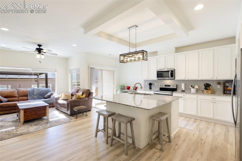 Image 8 of 36: Kitchen