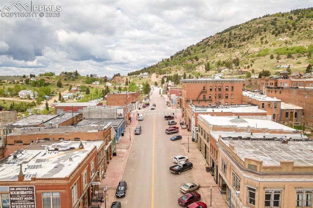 Image 34 of 36: No Description Available