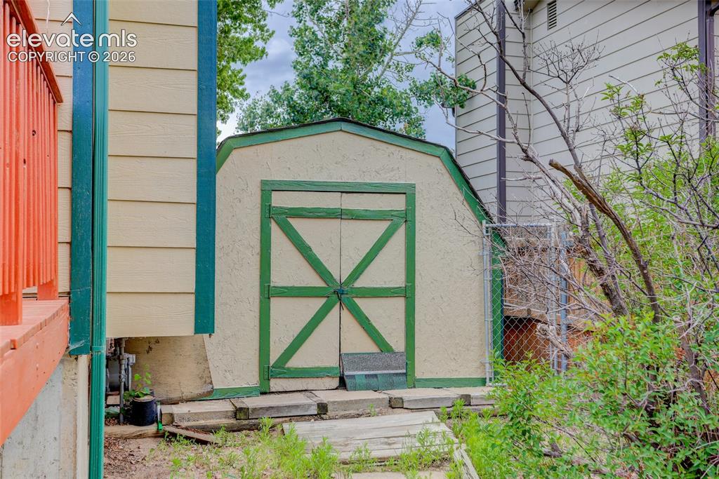 Image 19 of 20: Storage shed