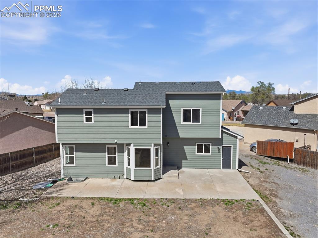 Image 41 of 50: Back of Structure