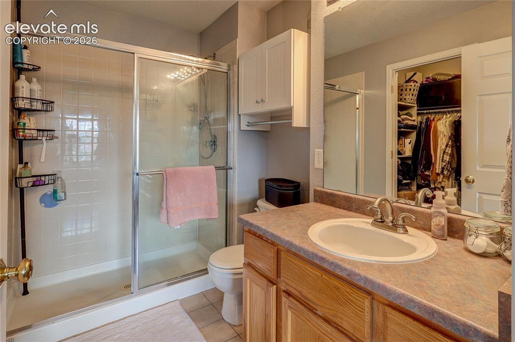 Image 19 of 35: Master Bathroom