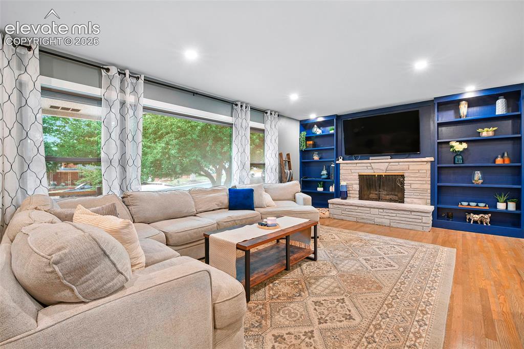 Image 7 of 42: Living Room