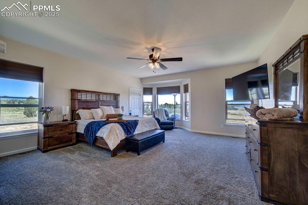 Image 17 of 43: Bedroom