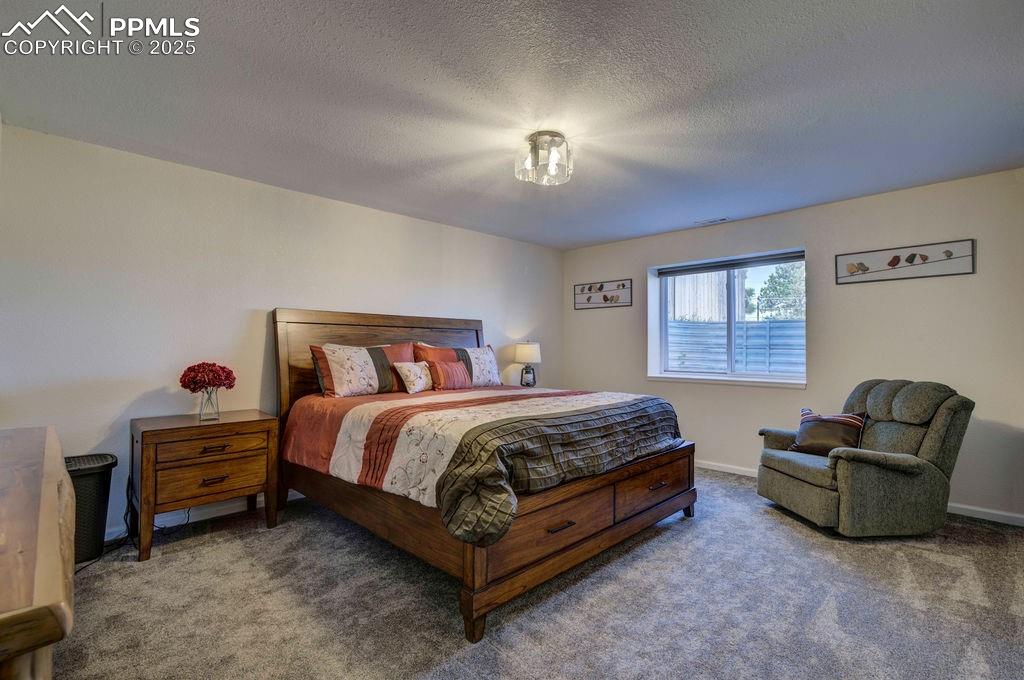 Image 36 of 43: Bedroom