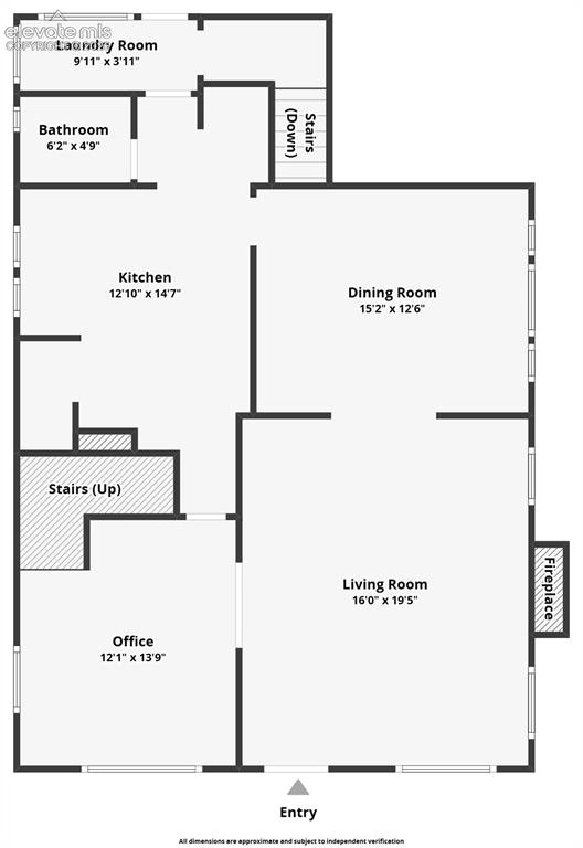 Image 8 of 39: Floor Plan