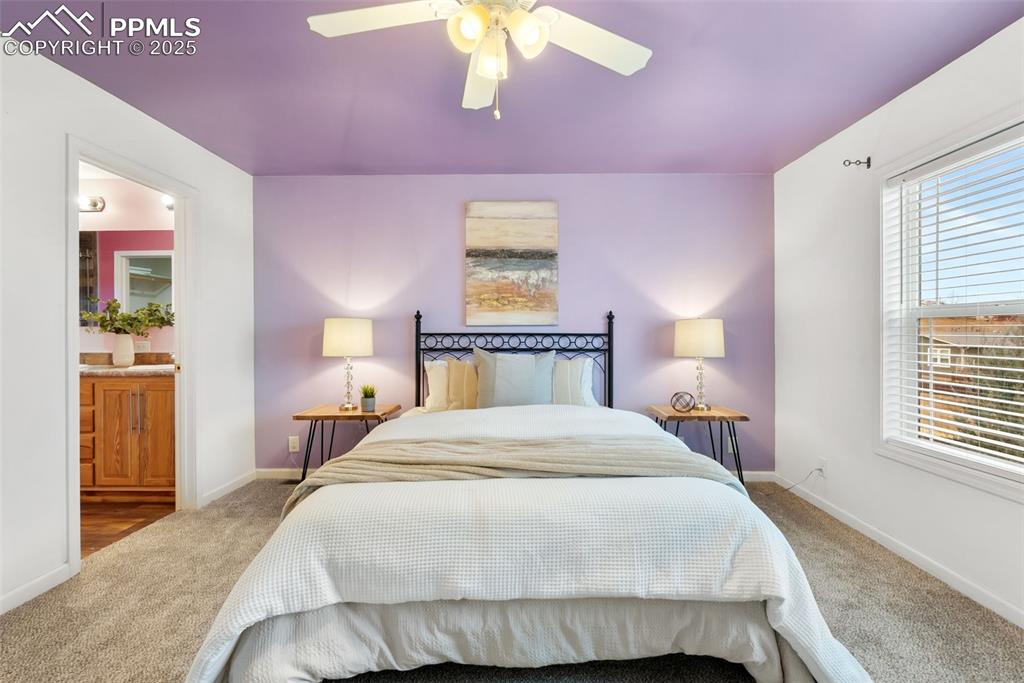 Image 26 of 39: Bedroom