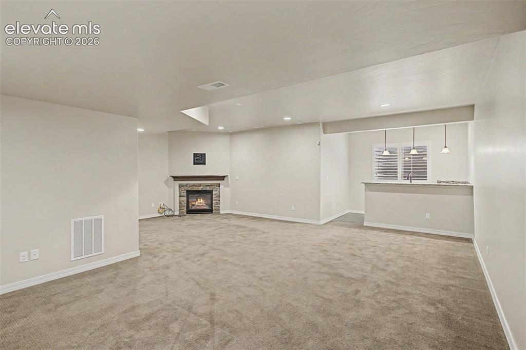 Image 27 of 49: Floor Plans