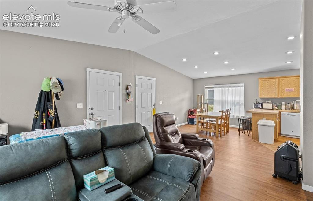 Image 6 of 33: Living Room