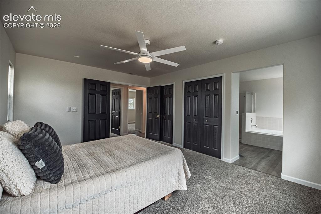 Image 6 of 38: Bedroom